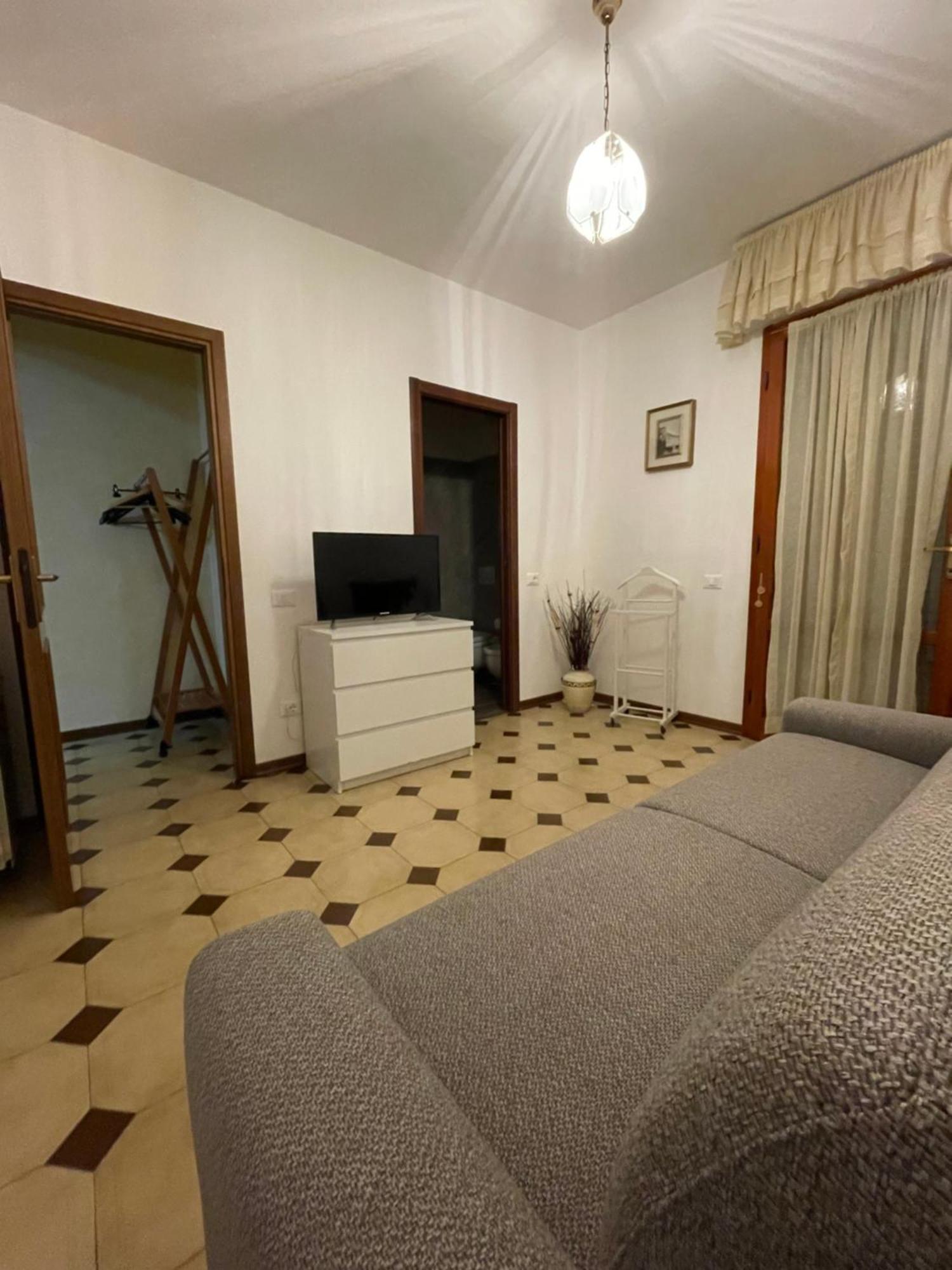 비아레지오 Casa Ceragioli 빌라 외부 사진